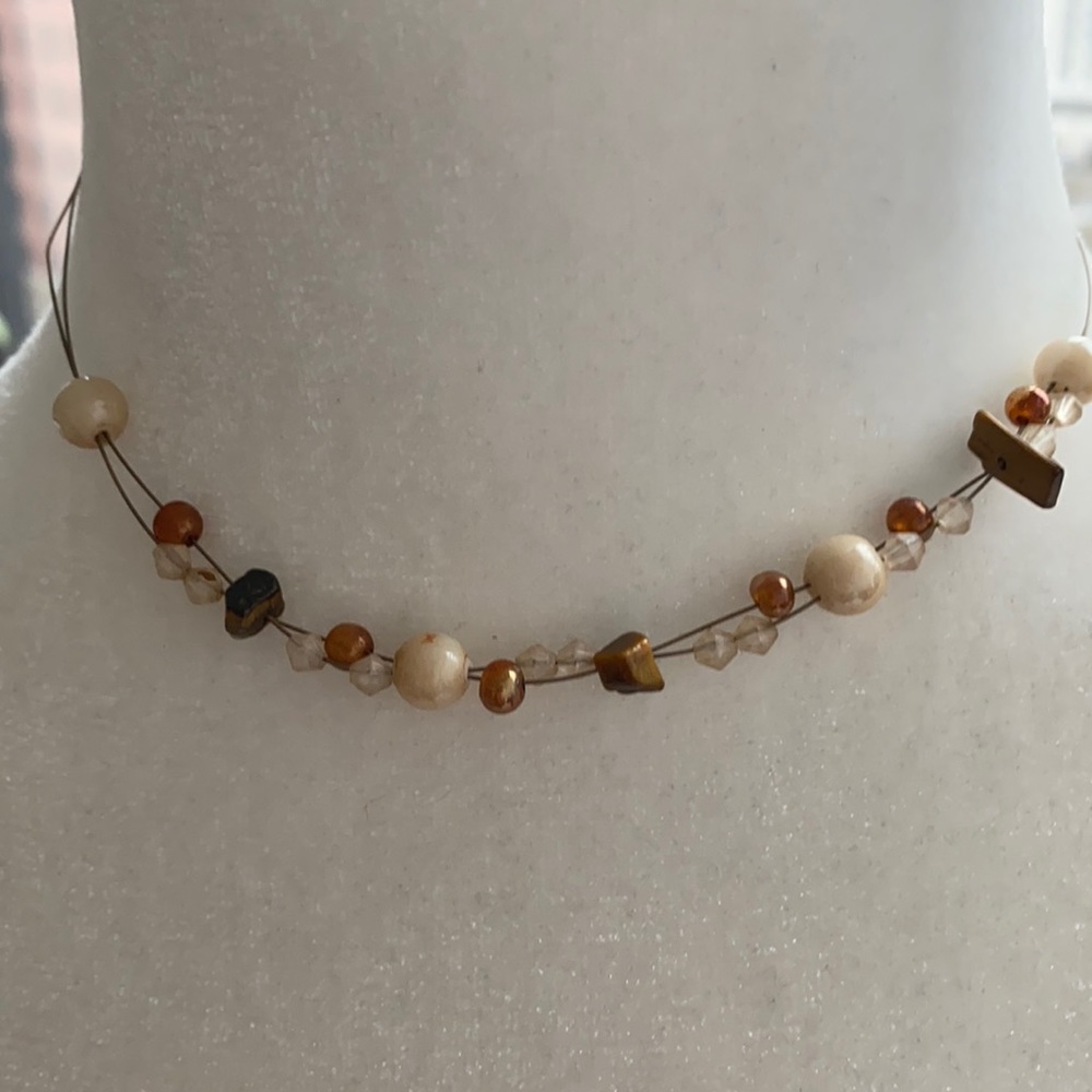 Brown tones beaded wire necklace